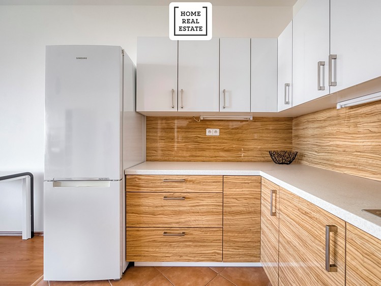 Prodej bytu 3+kk 101 m² - foto 1