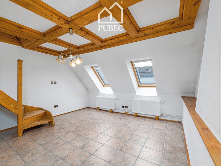 Prodej bytu 2+1 65 m² (Mezonet) - foto 3