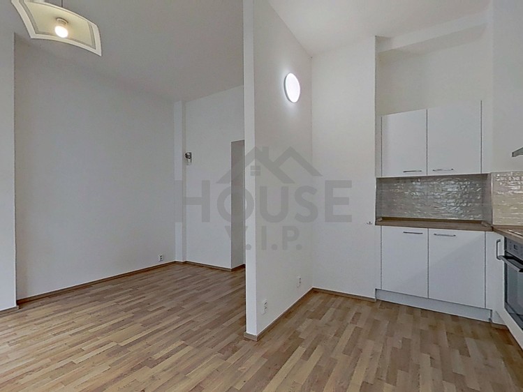Prodej bytu 4+1 141 m² - foto 4