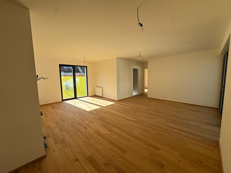 Prodej bytu 3+kk 84 m² (Jednopodlažní) - foto 2
