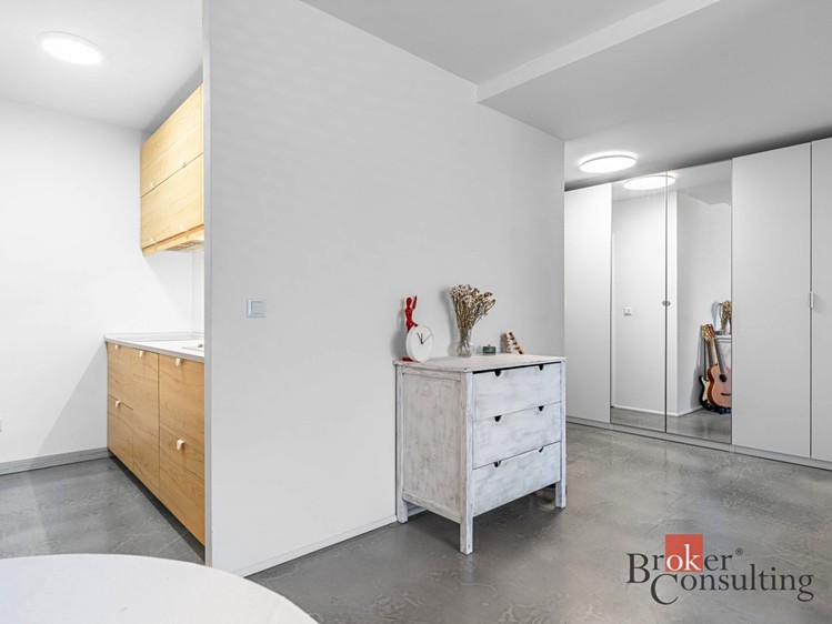 Prodej bytu 2+kk 44 m² - foto 4