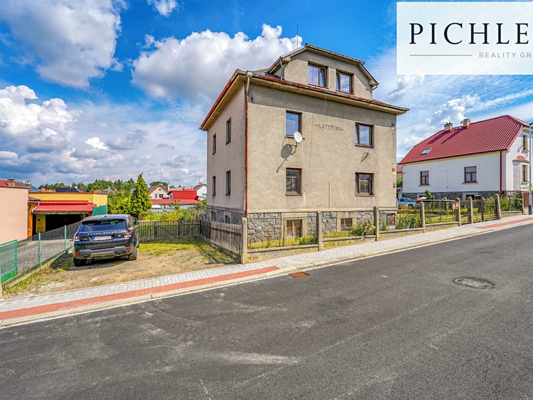 Prodej bytu 3+kk 72 m² - foto 1