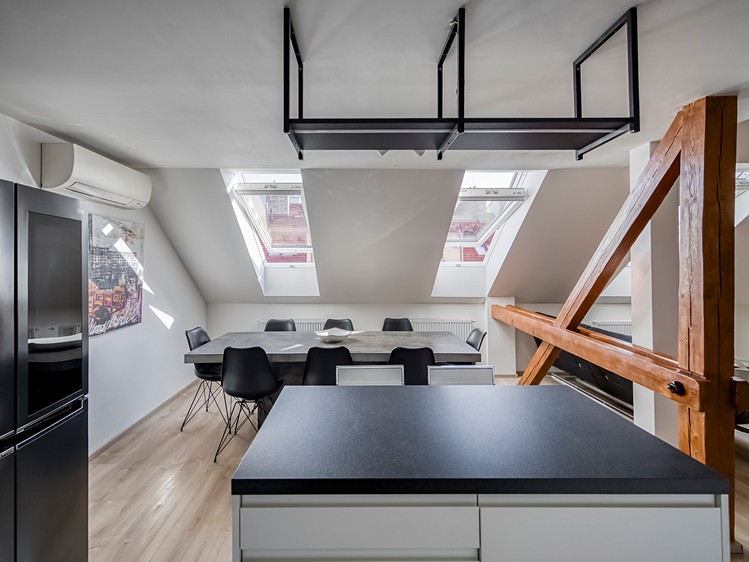 Prodej bytu 4+kk 108 m² (Mezonet) - foto 3
