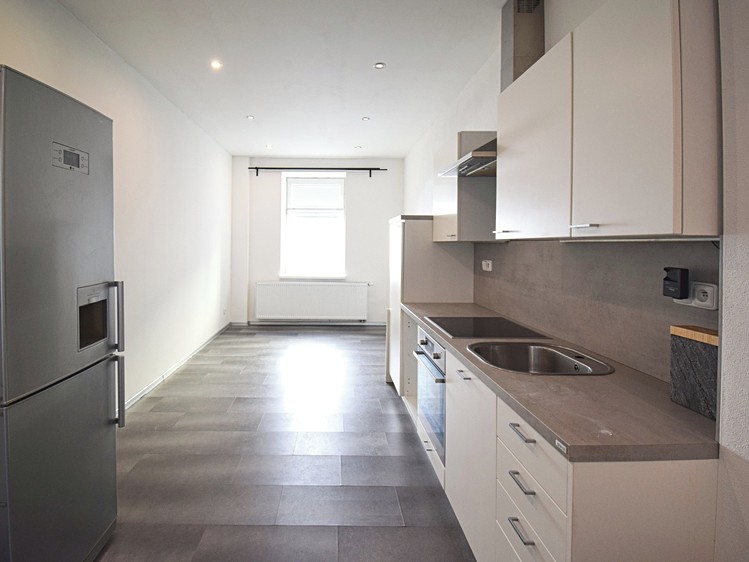 Pronájem bytu 2+1 70 m² - foto 1