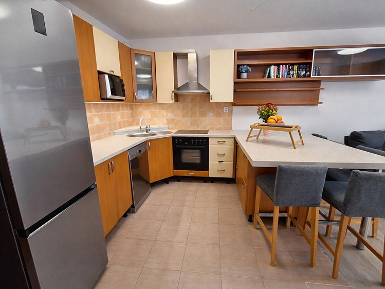 Prodej bytu 4+kk 80 m² - foto 1