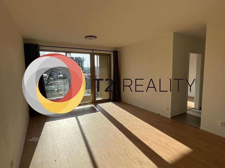 Pronájem bytu 2+kk 52 m² - foto 4