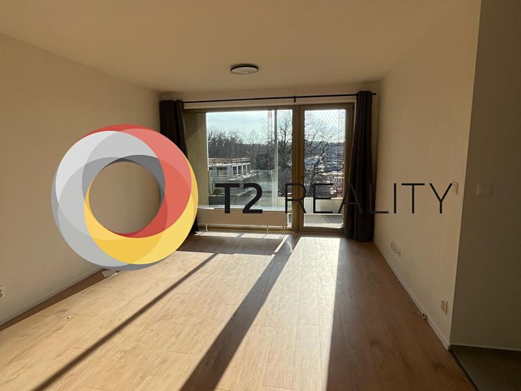 Pronájem bytu 2+kk 52 m² - foto 5