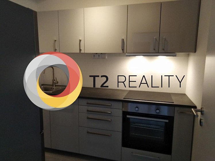 Pronájem bytu 2+1 41 m² - foto 1