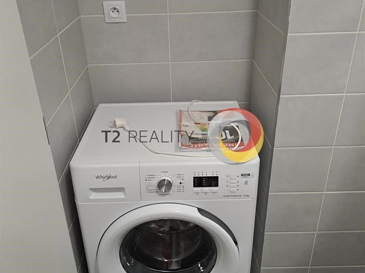 Pronájem bytu 2+kk 51 m² - foto 7
