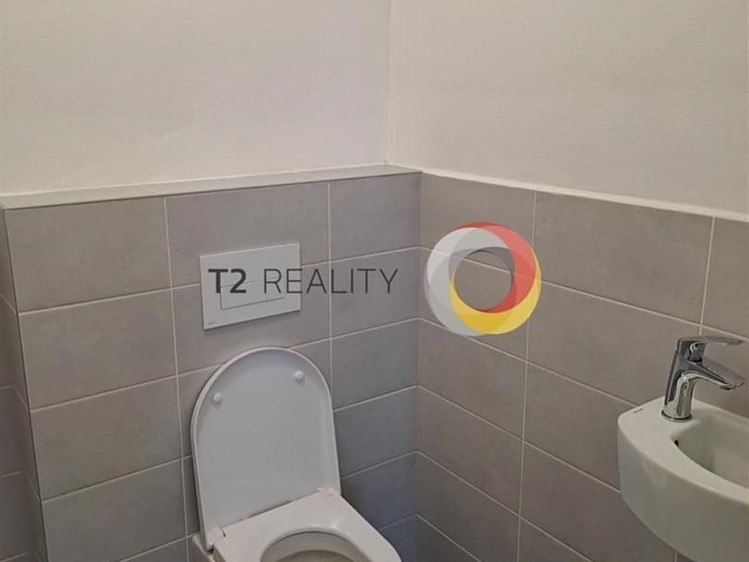 Pronájem bytu 2+kk 51 m² - foto 8