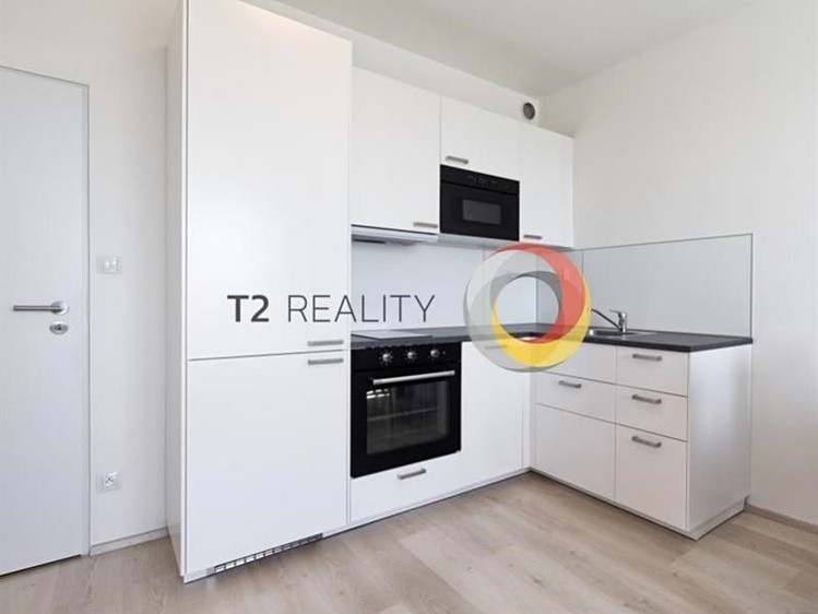 Pronájem bytu 1+kk 31 m² - foto 2