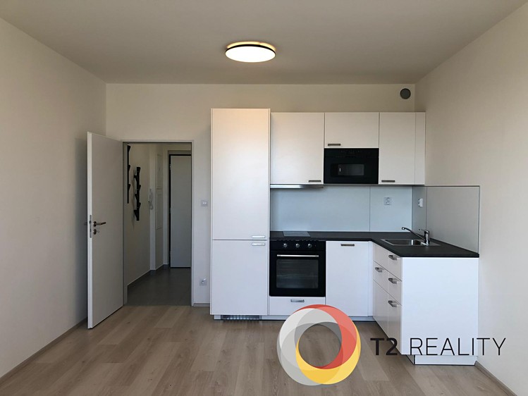 Pronájem bytu 1+kk 31 m² - foto 1