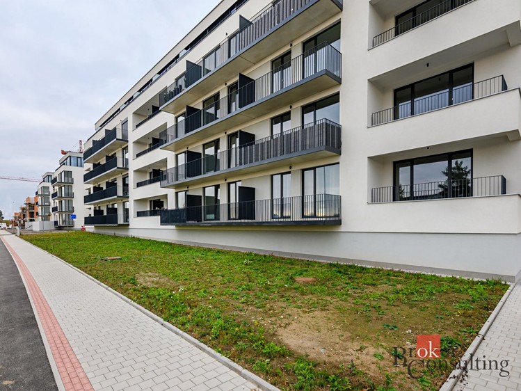 Pronájem bytu 2+kk 73 m² - foto 1