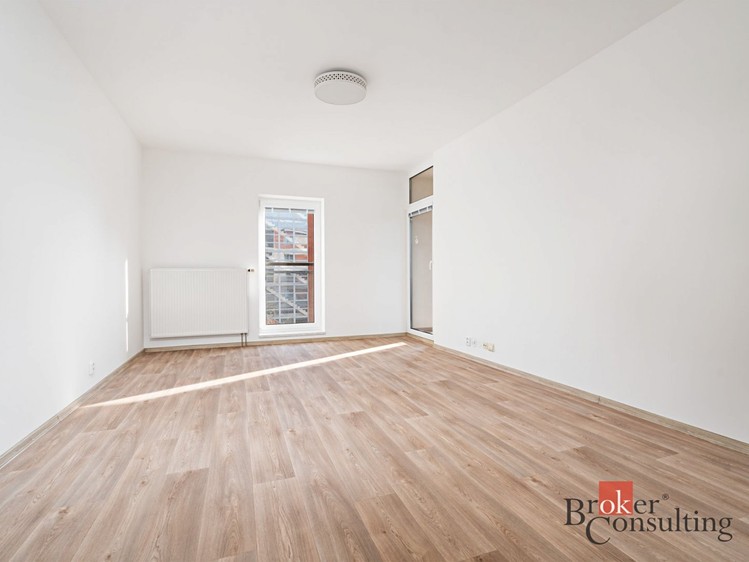 Pronájem bytu 2+kk 59 m² - foto 3
