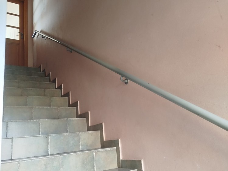 Pronájem bytu 1+kk 12 m² (Podkrovní) - foto 7