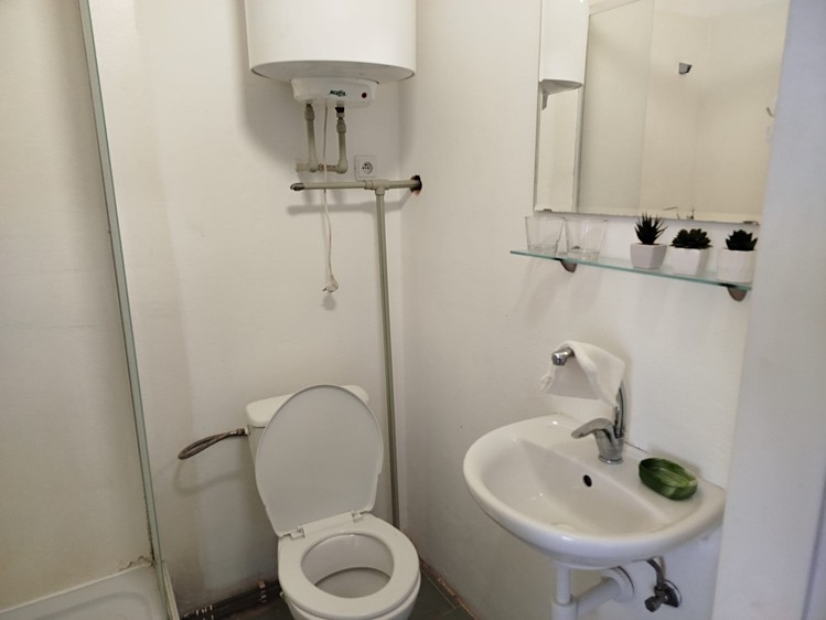 Pronájem bytu 1+kk 25 m² - foto 4