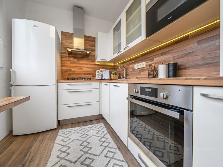 Prodej bytu 3+1 72 m² - foto 1