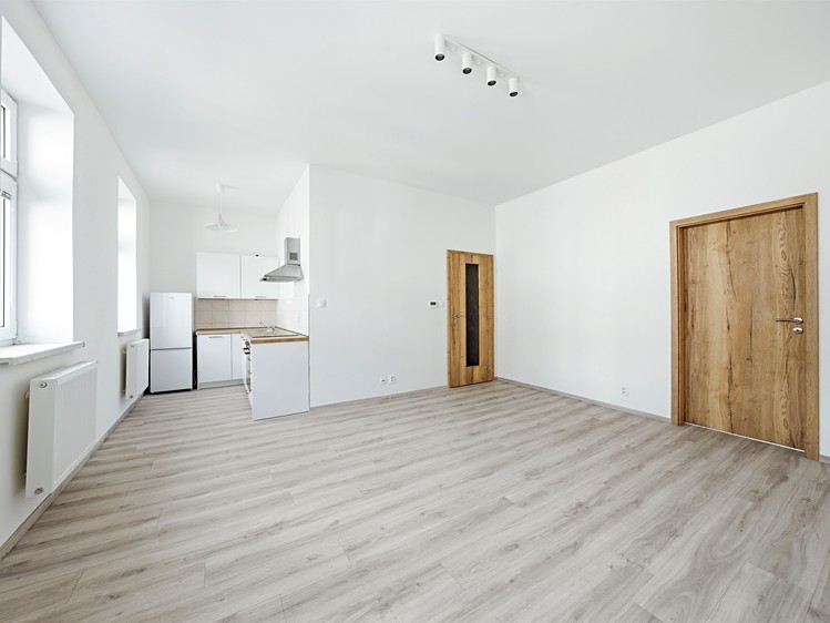 Pronájem bytu 2+kk 45 m² - foto 1