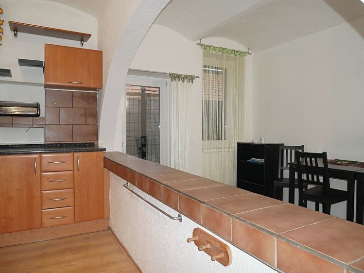 Pronájem bytu 3+1 73 m² - foto 3