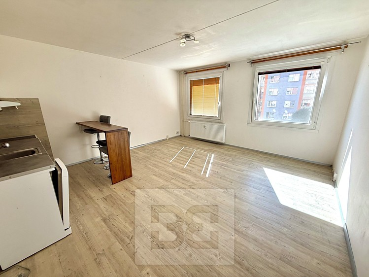 Pronájem bytu 1+kk 32 m² - foto 3