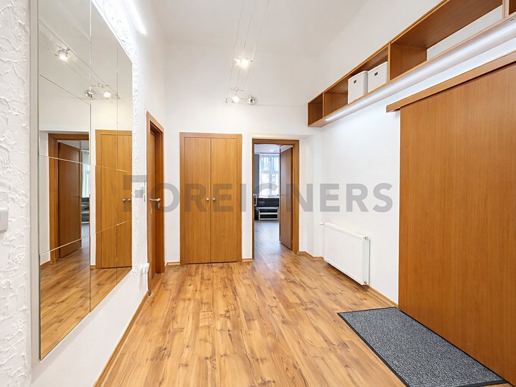 Pronájem bytu 2+1 88 m² - foto 8