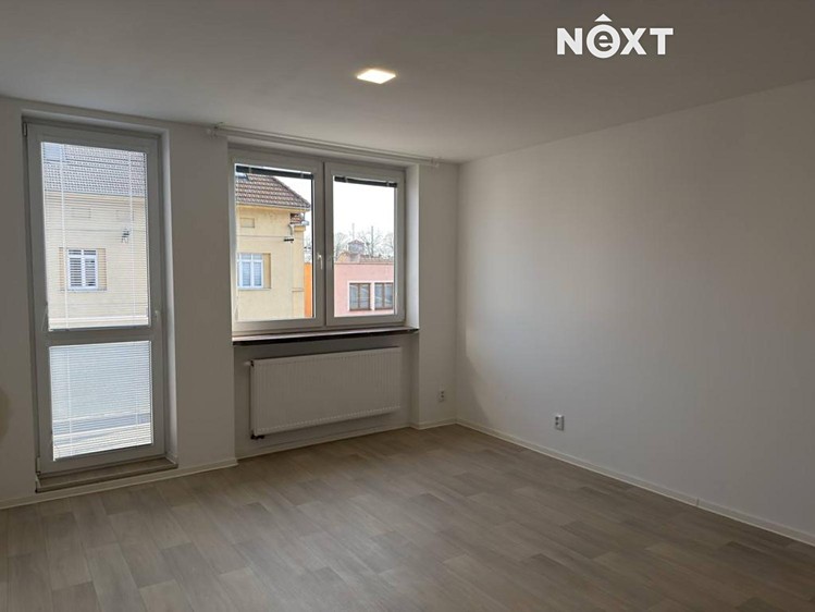 Pronájem bytu 3+kk 79 m² - foto 5