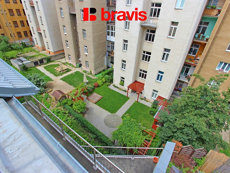 Pronájem bytu 1+kk 42 m² - foto 3