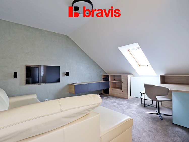 Pronájem bytu 1+kk 42 m² - foto 5