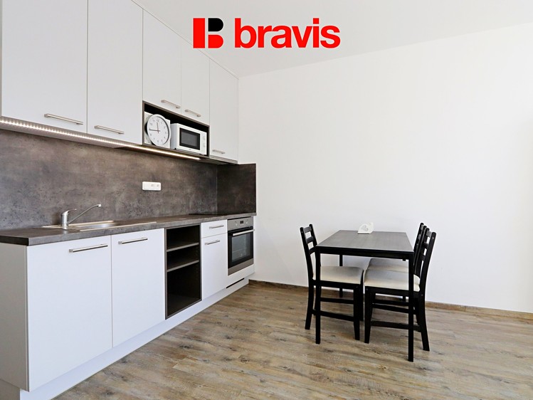 Pronájem bytu 1+kk 28 m² - foto 5