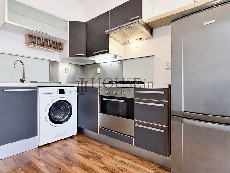 Pronájem bytu 2+kk 45 m² - foto 8