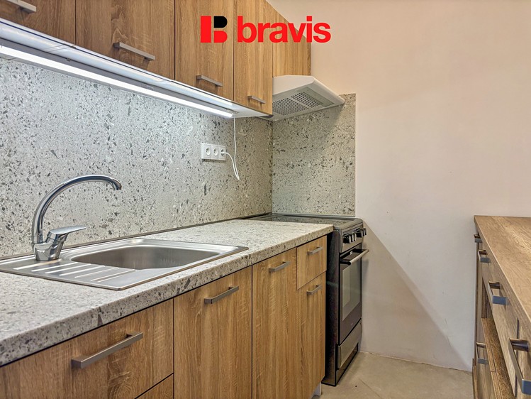 Pronájem bytu 2+kk 39 m² - foto 1