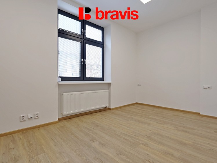 Pronájem bytu 1+kk 37 m² - foto 6