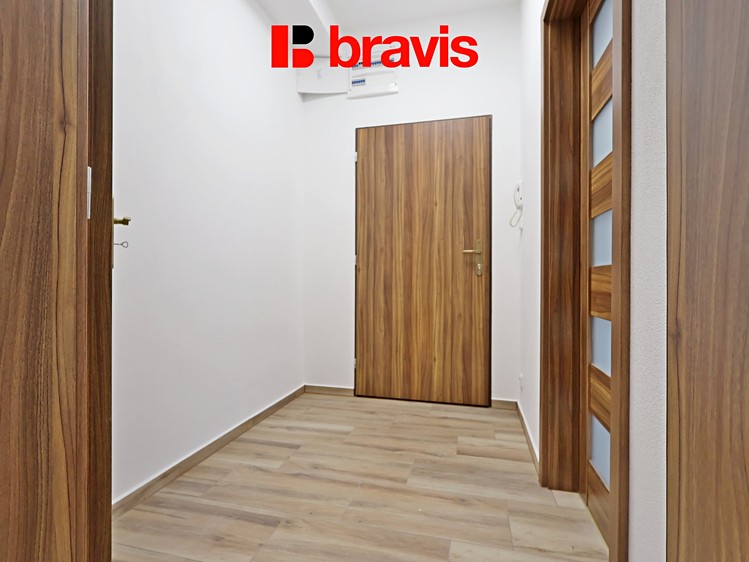 Pronájem bytu 1+kk 37 m² - foto 7