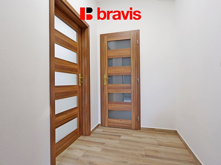 Pronájem bytu 1+kk 37 m² - foto 8