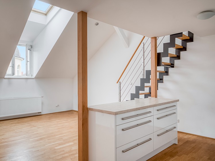 Pronájem bytu 2+kk 72 m² - foto 2