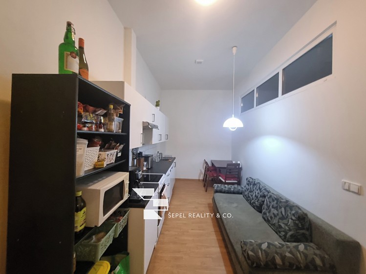 Pronájem bytu 2+1 68 m² - foto 6