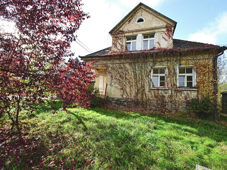Prodej rodinného domu 255 m², pozemek 3 454 m² - foto 2