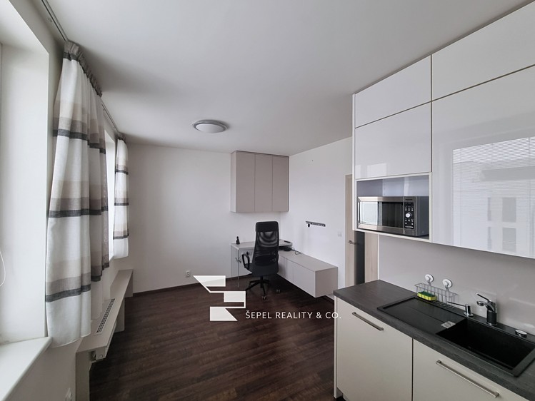 Pronájem bytu 1+kk 24 m² - foto 2