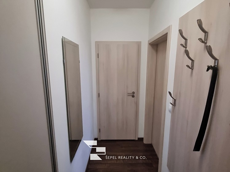 Pronájem bytu 1+kk 24 m² - foto 7