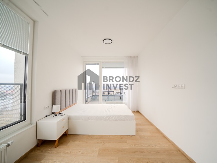 Pronájem bytu 2+1 60 m² (Jednopodlažní) - foto 3
