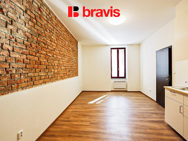 Pronájem bytu 2+kk 53 m² - foto 4