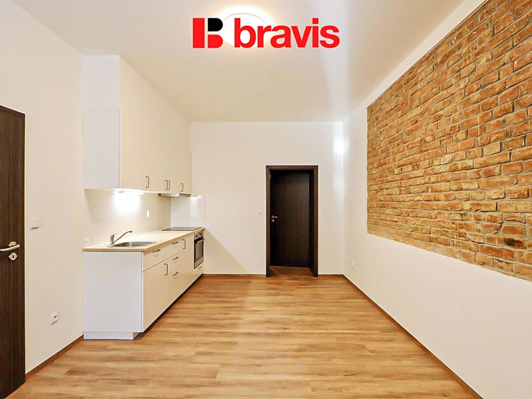 Pronájem bytu 2+kk 53 m² - foto 3
