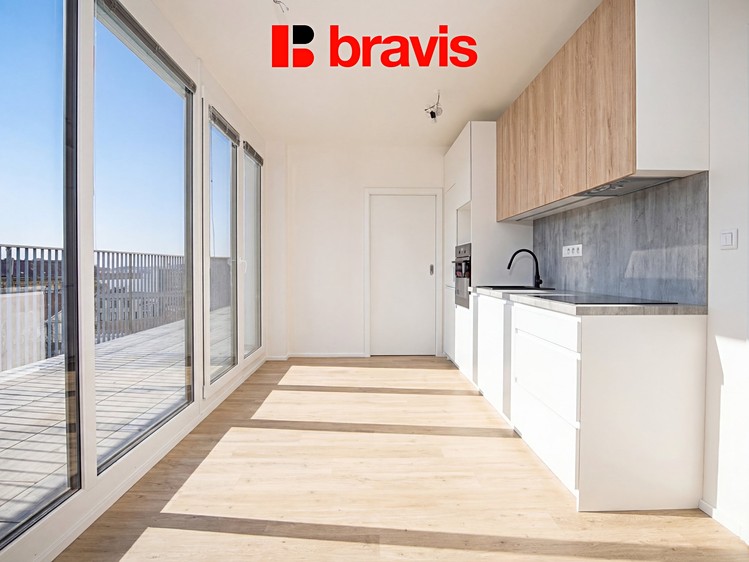 Pronájem bytu 2+kk 47 m² - foto 2