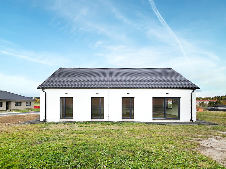 Prodej rodinného domu 147 m², pozemek 1 080 m² - foto 4