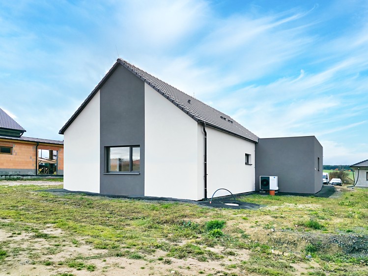 Prodej rodinného domu 147 m², pozemek 1 080 m² - foto 7