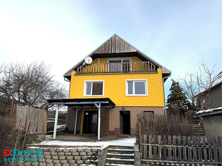Prodej rodinného domu 228 m², pozemek 617 m² - foto 6