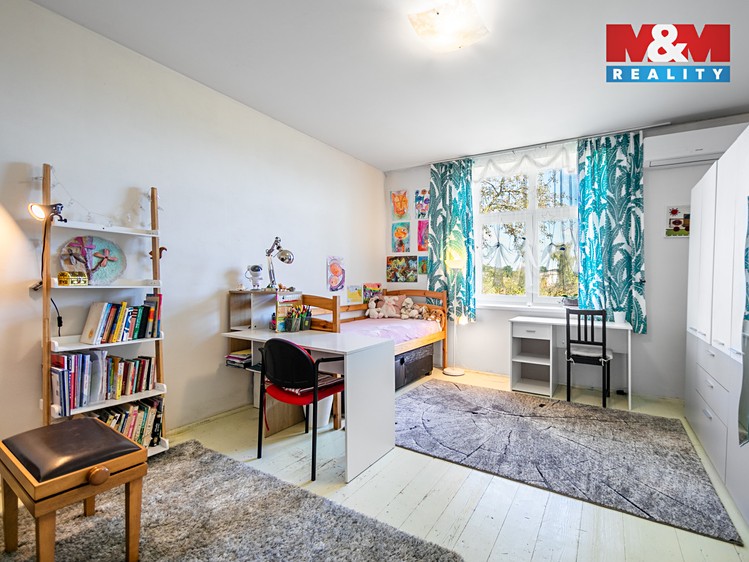 Prodej rodinného domu 188 m², pozemek 384 m² - foto 3
