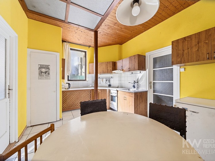 Prodej rodinného domu 224 m², pozemek 257 m² - foto 5