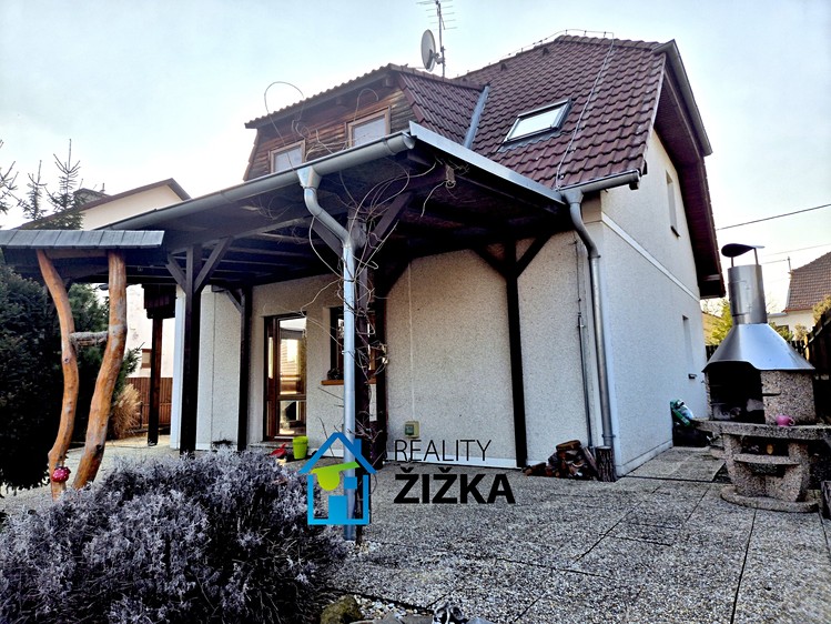 Prodej rodinného domu 123 m², pozemek 1 103 m² - foto 7
