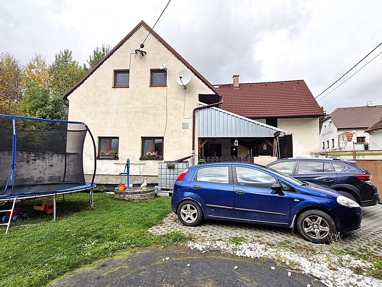 Prodej rodinného domu 90 m², pozemek 493 m² - foto 2